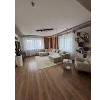 Provisionsfrei-Großzügiges, komplett saniertes Einfamilienhaus im Süden von Nürnberg – ideal für Familien