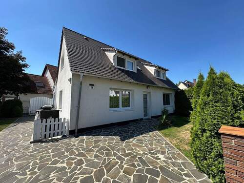 WhatsApp Image 2026-02-17 at 19.58.547.jpeg - 5 Zimmer Einfamilienhaus zum Kaufen in Nürnberg