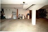 Tiefgaragenstellplatz - 