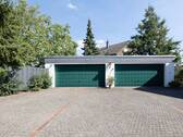 Garagen - Einfamilienhaus mit 265,00 m² in Borgholzhausen zum Kaufen