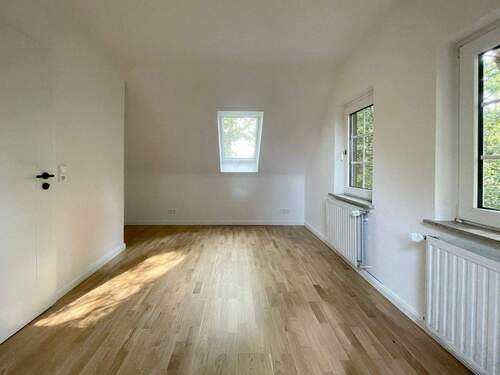 Zimmer OG links - 
