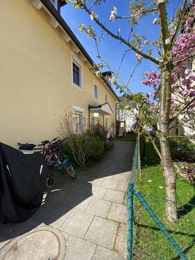 Hausansicht - Etagenwohnung mit 101,10 m&sup2; in München zum Kaufen