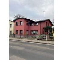 Vorder- und Hinterhaus - 5 Wohnungen in Heringsdorf - bis Strand 460 Meter
