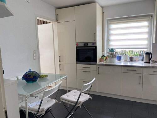 Küche fenster zu Seitenflügel - 