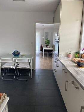 Küche Blick auf Esszimmer - 