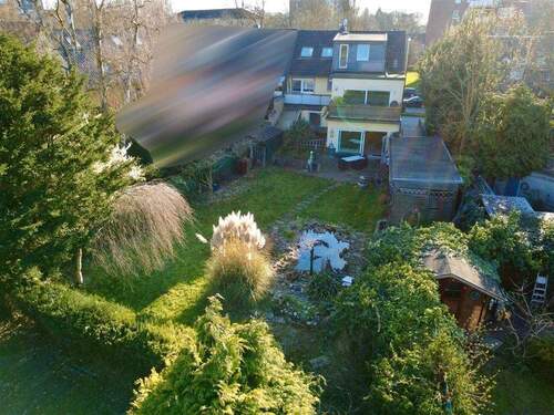 Garten / Terrasse / Grillplatz - 1 Zimmer Mehrfamilienhaus, Wohnhaus in Neuss