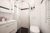 Badezimmer - Etagenwohnung mit 46,00 m² in Berlin zum Kaufen