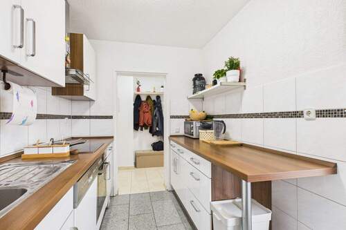 Küche - 3 Zimmer Etagenwohnung zum Kaufen in Bietigheim-Bissingen