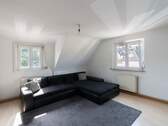 Zimmer 2 - 3 Zimmer Etagenwohnung zum Kaufen in Stuttgart