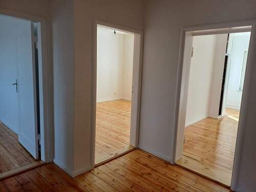 Flur - 2 Zimmer Etagenwohnung in Rathenow