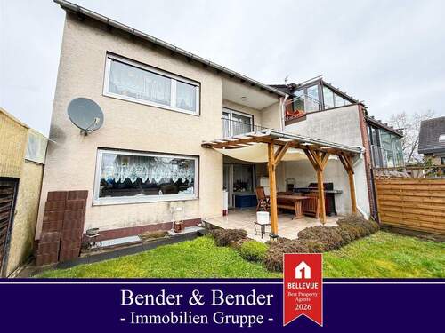 Gartenansicht - Dörfliche Lebensstruktur trifft auf Bonner City - Anbindung: solides Reihenhaus mit Garten & Garage!