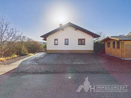 Vorderansicht - 4 Zimmer Einfamilienhaus in Longkamp