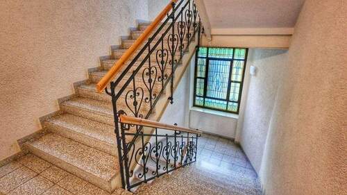 Treppenhaus - Einfamilienhaus in Chemnitz zum Kaufen