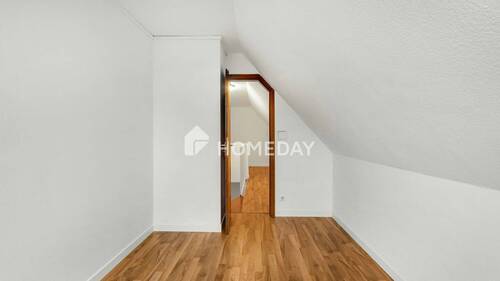 2. OG Schlafzimmer 2 - 