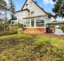 Doppelhaushälfte mit vier Zimmern, Wintergarten, Gartenidylle und Vollkeller - Berlin Spandau