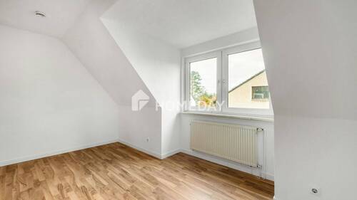 1. OG Elternschlafzimmer 2 - 