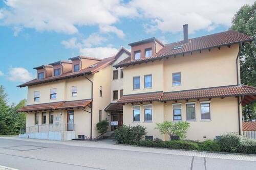 Anderes Haus zur WEG - 