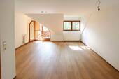 Wohnzimmer - Etagenwohnung mit 63,10 m&sup2; in Doberschau-Gaußig zum Kaufen