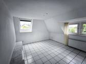 Wohnzimmer - Gepflegte 2 Raum Wohnung plus Arbeitszimmer und Wohnküche in ruhiger Lage von Dümpten