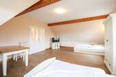 Schlafzimmer OG (2) - 