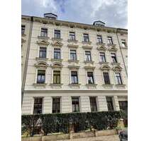 Sonnige 2ZKB Altbau Wohnung im Denkmal mit Stuck und Balkon in Gohlis Süd - Leipzig Gohlis-Süd