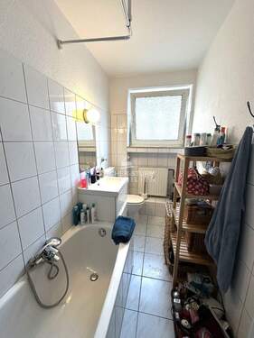 ein Badezimmer - 