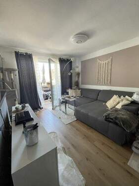 Wohnzimmer - Etagenwohnung mit 38,50 m² in Bergisch Gladbach zur Miete