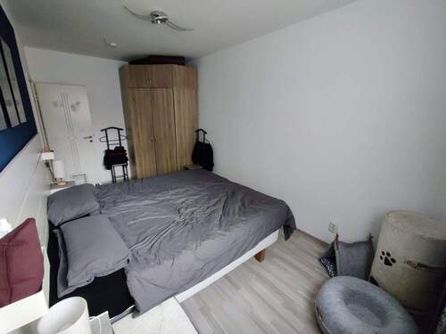 Bild 2 - 5 Zimmer Etagenwohnung zum Kaufen in Laatzen