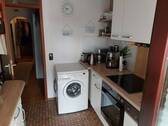 und Waschmaschinenstellplatz - 