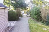 vorderer Blick zur Straße - 