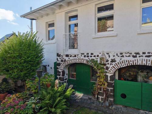 Nebengebäude - Einfamilienhaus mit 90,00 m² in Andernach zum Kaufen