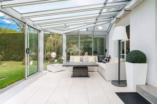 Wintergarten mit Fußbodenheizung - 