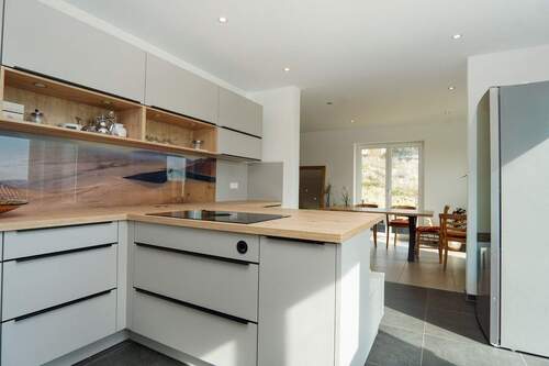 Küche - Modernes und energieeffizientes Einfamilienhaus in monolithischer Bauweise (Baujahr 2024)