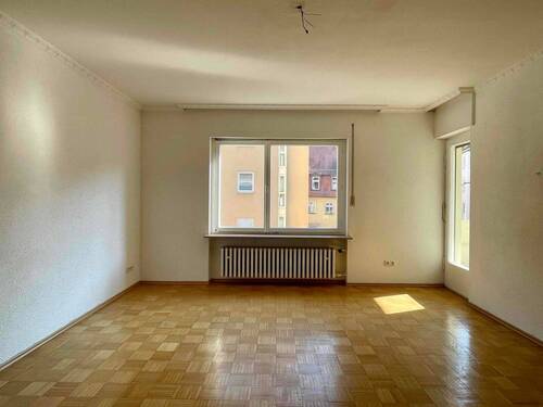 Wohnzimmer - 3 Zimmer Etagenwohnung in Bamberg