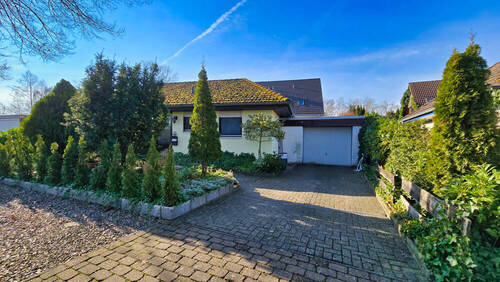 Bungalow - Endlich als Einzelobjekt: ebenerdiger Bungalow in guter Lage!