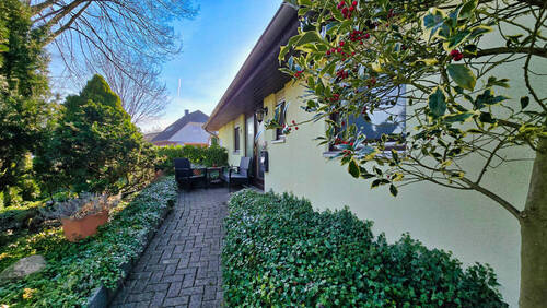 barriefefreier Eingang - 4 Zimmer Bungalow zum Kaufen in Wathlingen