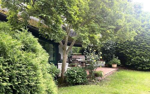 Garten - Refugium für Anspruchsvolle ! - 849.000,00 EUR Kaufpreis, ca.  216,00 m² Wohnfläche