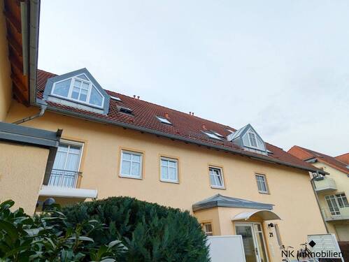 Gebäude (Vorderansicht) - 1 Zimmer Etagenwohnung in Weinböhla