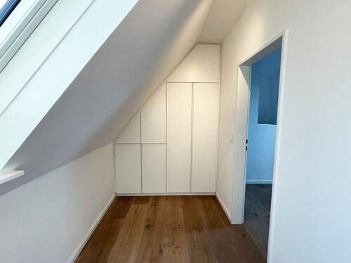 Einbauschrank Flur.jpg - 