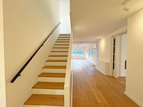 Treppenaufgang.jpg - 