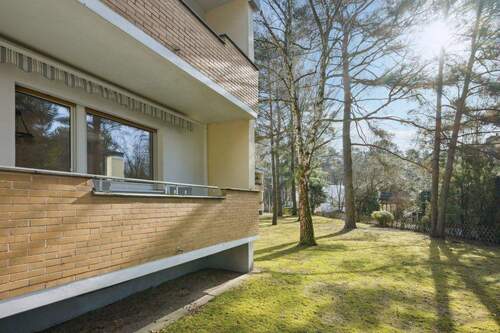 Balkon - Helle Zwei-Zimmer-Wohnung mit Südbalkon und Blick ins Grüne