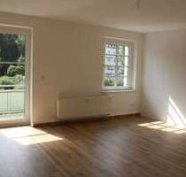 2-Raum-Wohnung mit großem Wohnzimmer + Balkon - Chemnitz Bernsdorf