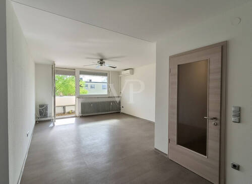 Wohnzimmer - 3 Zimmer Etagenwohnung in Nürnberg