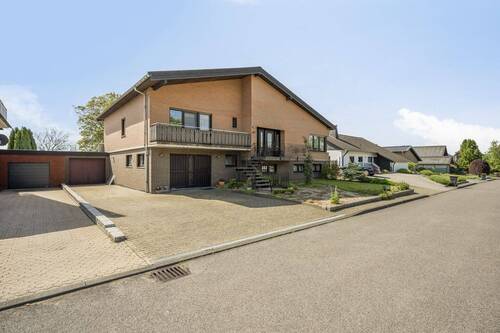 WWW.BOUWENS.DE - 5 Zimmer Mehrfamilienhaus, Wohnhaus zum Kaufen in Waldfeucht / Obspringen