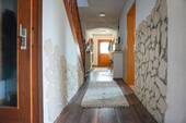 Flur EG-Wohnung - 