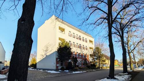 Strassenansicht 2 - Mehrfamilienhaus, Wohnhaus zum Kaufen in Potsdam / Babelsberg