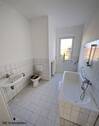 Badezimmer (EG-Wohnung) - 