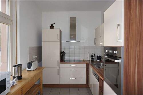 Helle Küche (inkl. EBK) - 2 Zimmer Etagenwohnung zum Kaufen in Ludwigshafen am Rhein / Friesenheim/Hemshof