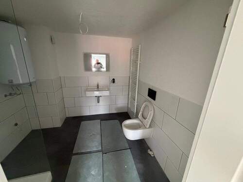 Bild 1 - 6-Zimmer Wohnung im 1. OG, Erstbezug nach Sanierung in Langenau Albeck