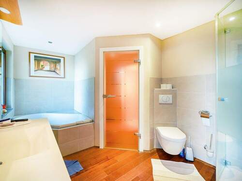 Wohnung Badezimmer - 